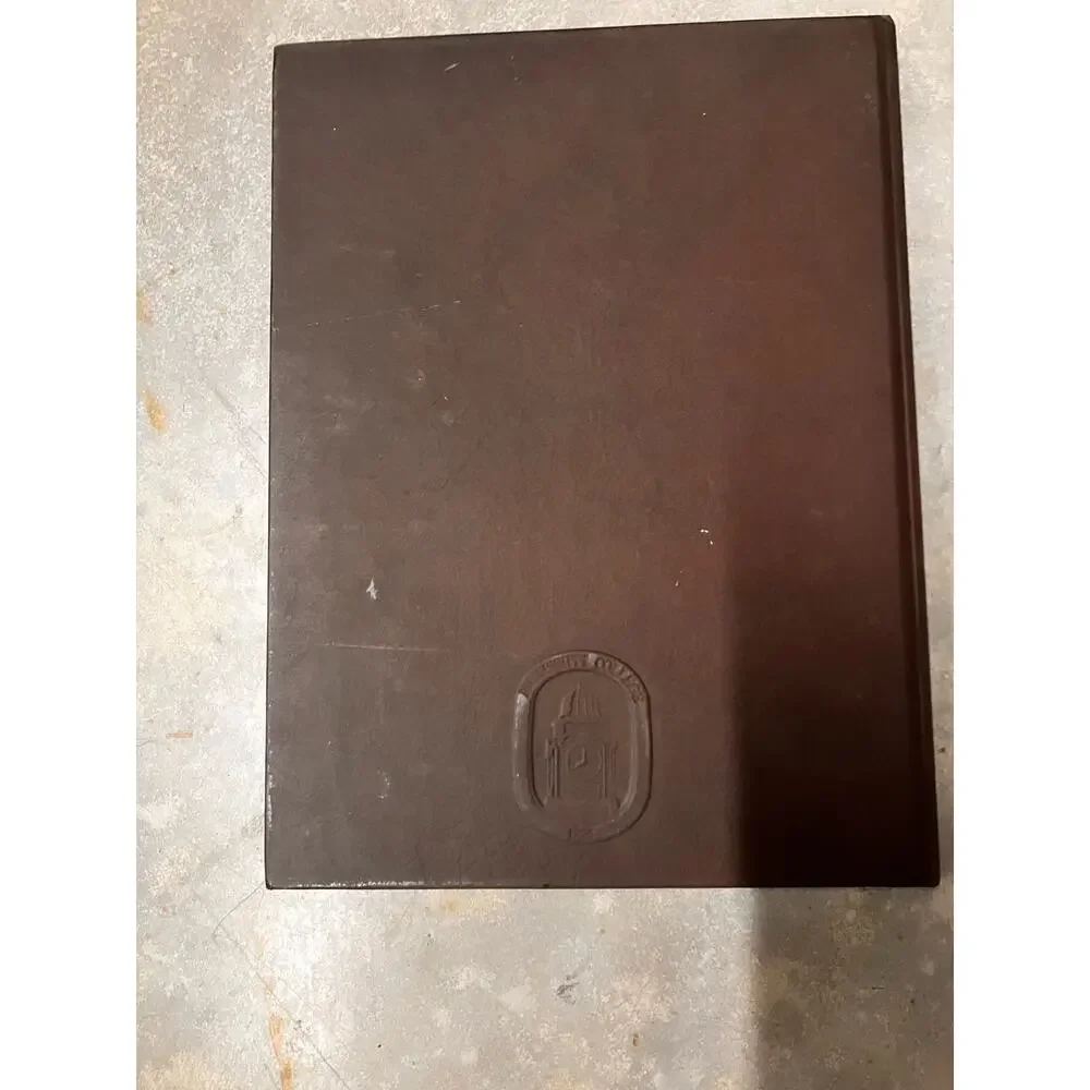 Mississippi College 2013-2014 Yearbook Annual‎ Novel Tribesman Vintage Choctaw